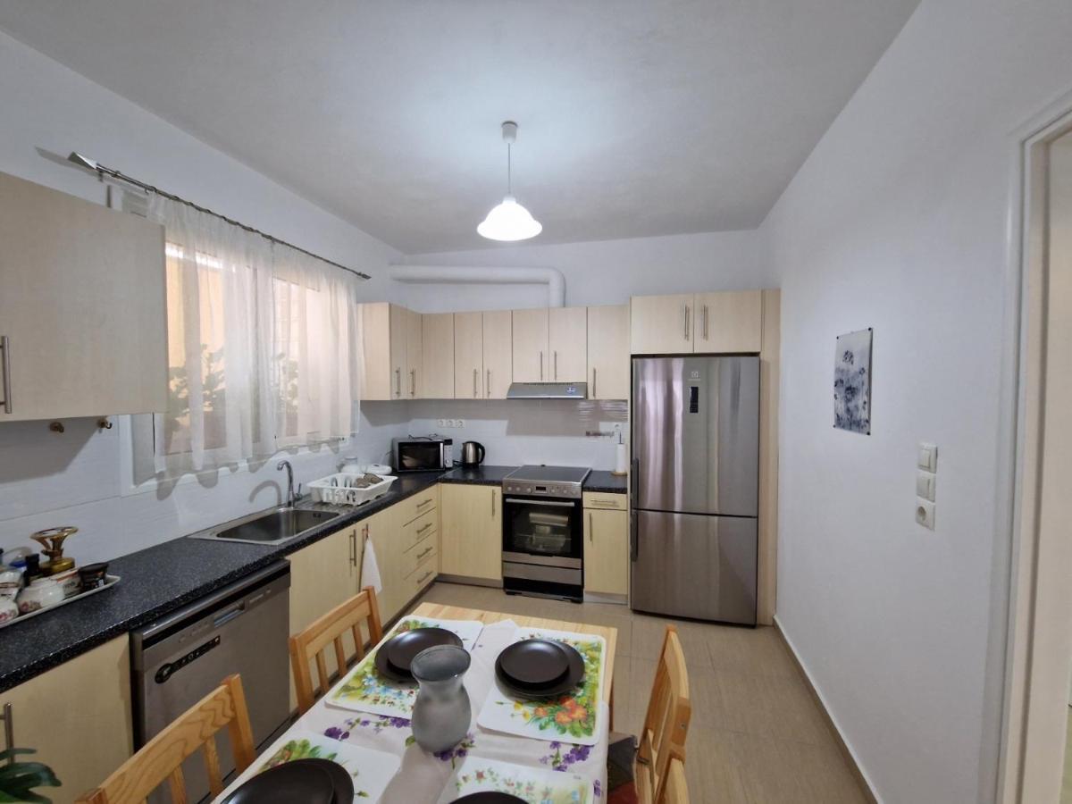 Lirika'S Airport House Daire Artemida  Dış mekan fotoğraf